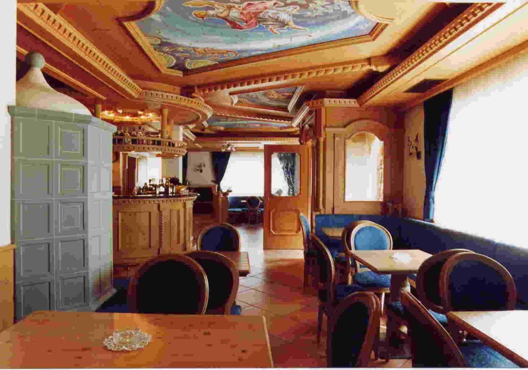 Hotel Valacia Pozza di Fassa Eksteriør billede